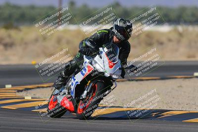 media/Nov-06-2023-Moto Forza (Mon) [[ce023d0744]]/4-Beginner Group/Session 3 (Turn 16)/